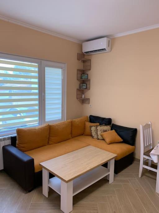 Sea Garden 2 One Bedroom Appartamento Burgas