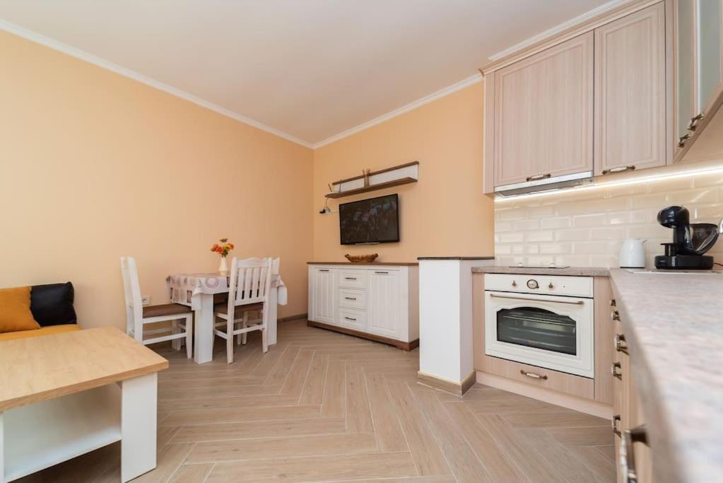 Sea Garden 2 One Bedroom Burgas